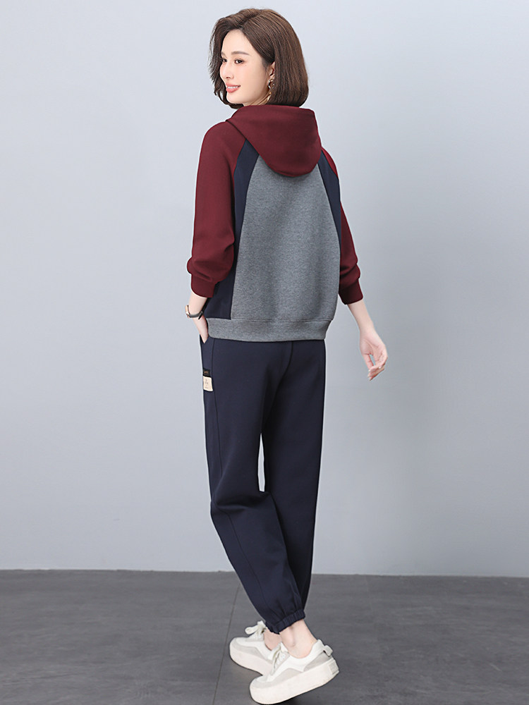 品牌专柜款春装新款韩版大码拼色两件套运动服休闲套装,女装套装/套裙,忆绮罗