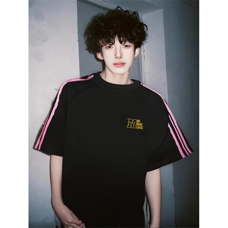 抖音得物品质二开240克宽松纯棉美式潮牌印花三条杠中性风短袖T恤,男装T恤,电商A486-1