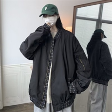 黑色