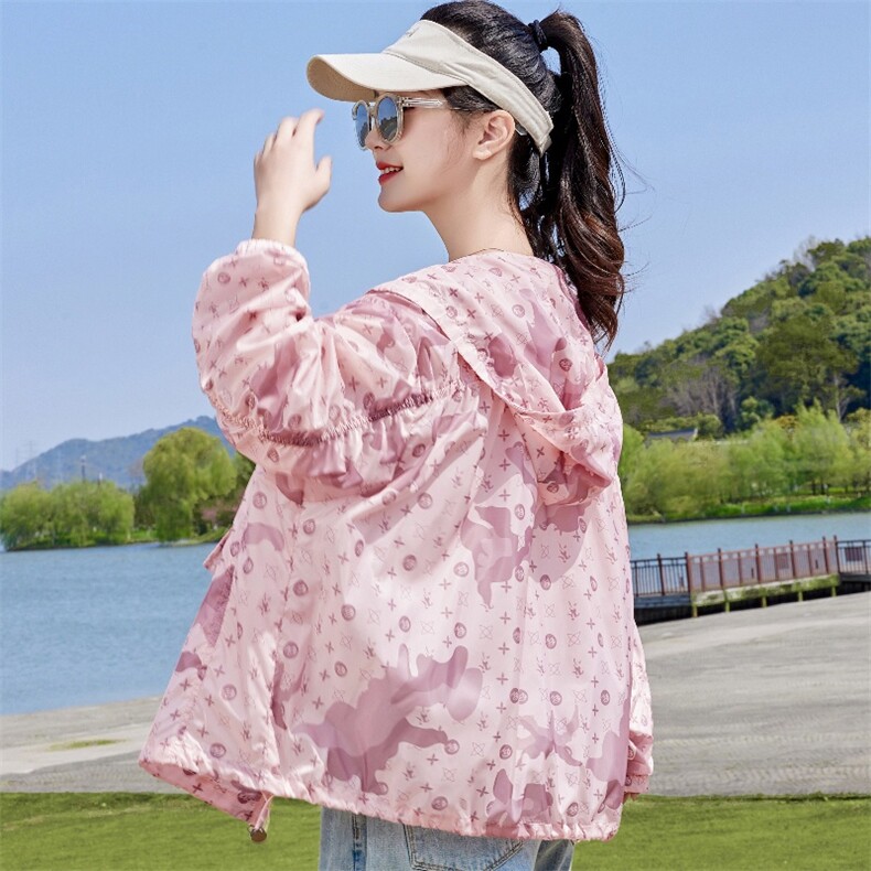 天丝轻薄防晒衣女款2024新款夏季外套妈妈薄款透气大码国风防晒服,女装防晒衣,蝶眷
