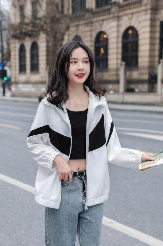 春装外套陆续上新，女装，倾爽