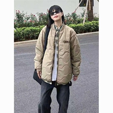 卡其色