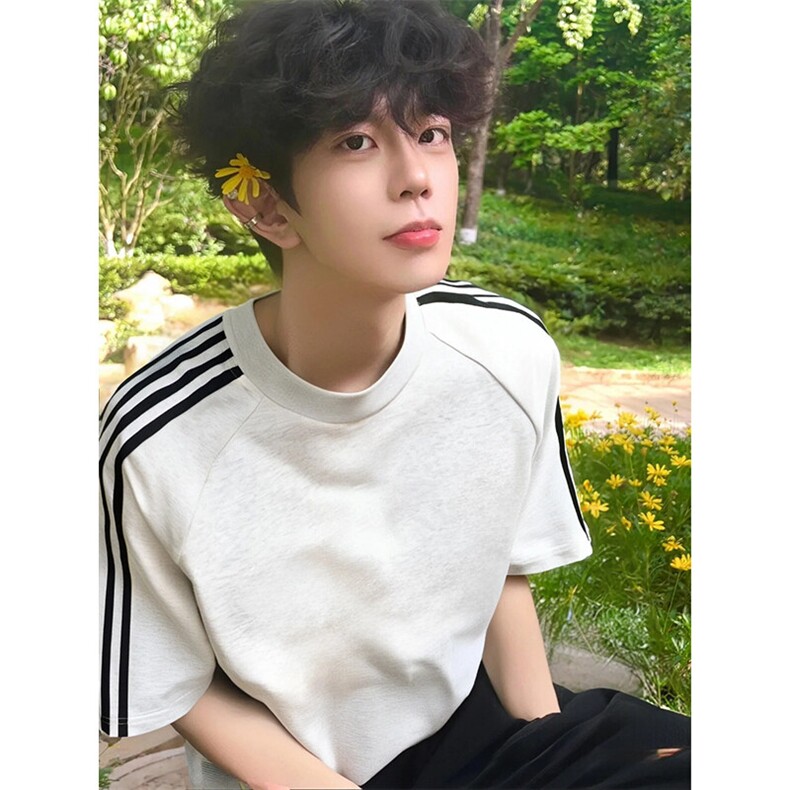 抖音得物高品质二开240克宽松纯棉美式潮牌三条杠织带短袖T恤，男装T恤，电商A486