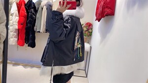 冬季派克羽绒服、内搭可以脱下，女装羽绒服，珀莎