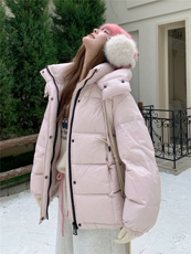 现货甜美泡芙感羽绒服外套女冬季新款韩系连帽加厚白鸭绒面包服，女装羽绒服，网红馆