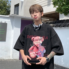 黑色