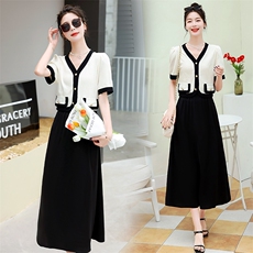 法式V领小香赫本风连衣裙2024夏季黑白撞色显瘦假两件拼接长裙子，女装连衣裙，时尚俏佳人