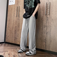 灰色