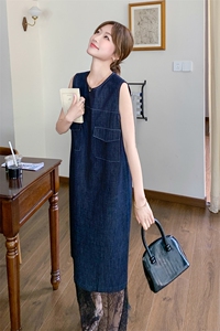 韩版蕾丝拼接无袖牛仔连衣裙女2025夏季新款宽松显瘦时尚背心长裙图片