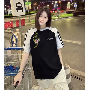 抖音得物品质二开240克宽松纯棉美式潮牌插肩三杠织带短袖T恤图片