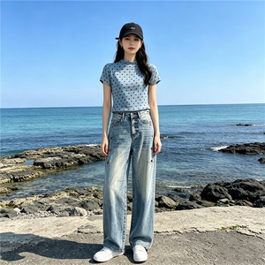 时尚休闲减龄套装女夏季新款波点短袖上衣高腰阔腿牛仔裤两件套潮图片