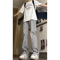 灰色