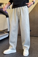 2026新款春季裤子男宽松直筒卫裤休闲运动弯刀裤A313-261159-P68，男装休闲裤，电商A313