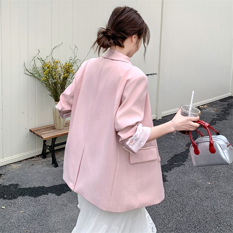 粉色蕾丝拼接西装外套女春秋2025新款爆款超火西服独特漂亮设计感，女装西装，素月