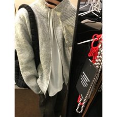 灰色