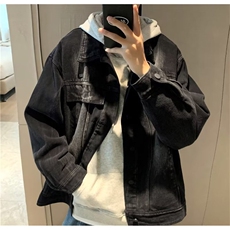 黑色