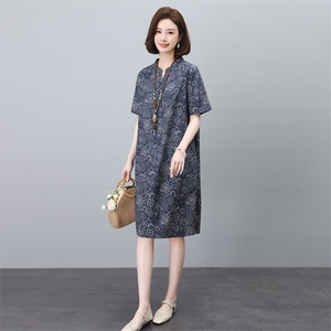 妈妈复古印花高端精致减龄连衣裙女士2026夏季宽松显瘦贵夫人裙子图片