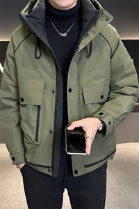 2025抖音连帽羽绒服男图片
