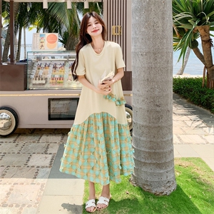 多巴胺设计感拼接连衣裙女2025夏季新款韩系慵懒风宽松减龄T恤裙图片
