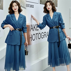 别致设计感职业收腰西装裙2023秋装新款女装高级感西装领两件套，女装套装/套裙，卡杰菲