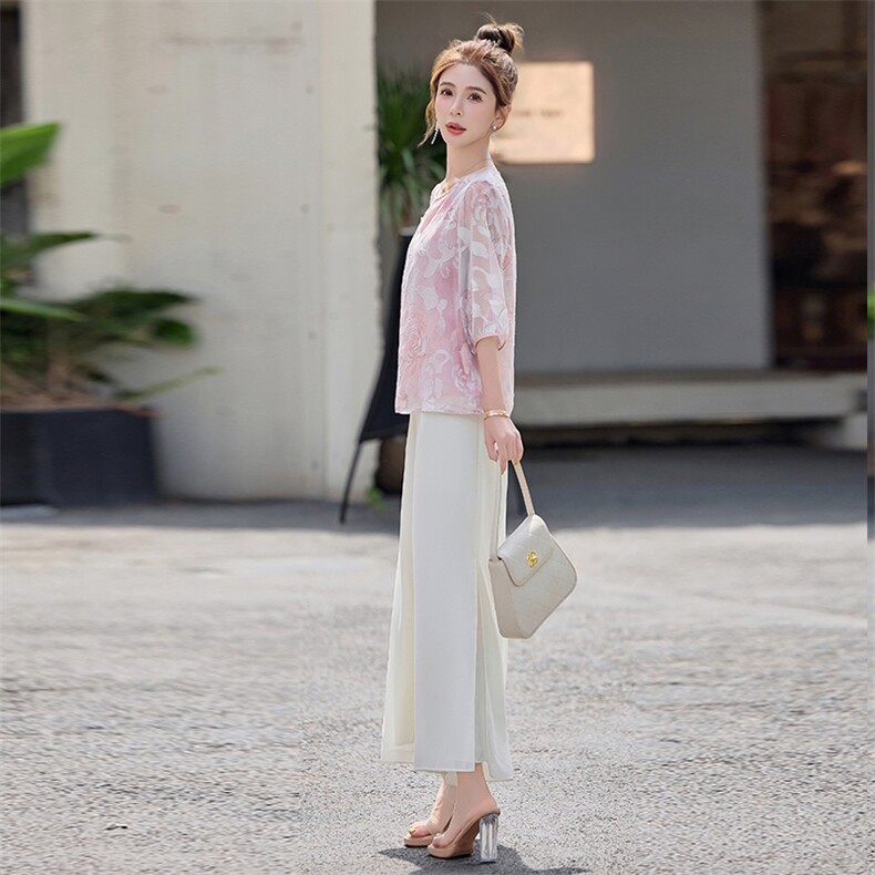 新中式上衣女2025夏季新款中袖国风高端印花遮肉年轻大码薄款衬衫,女装衬衫,妃曼