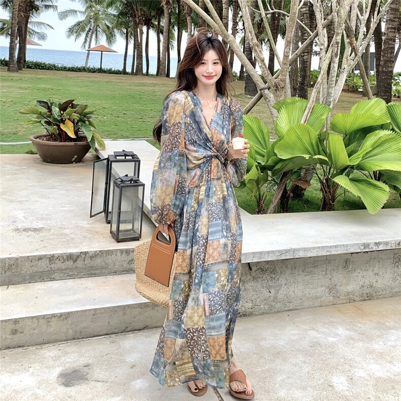 法式复古碎花连衣裙女夏季新款度假风森系小众收腰显瘦气质长裙子,女装连衣裙,浙宝210（原浙宝191）