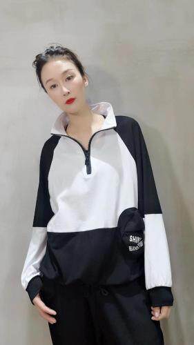 春款休闲运动套装，女装运动套装，拾年