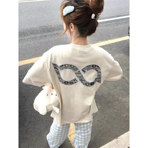 H0682-P35前后贴布刺绣夏季新款宽松短袖T恤女装图片