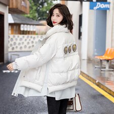 羽绒服新款2022女装时尚韩版可中长款90白鸭绒2022年冬季独特设计，女装羽绒服，卡杰菲
