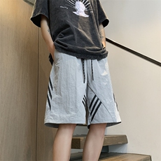 银灰色