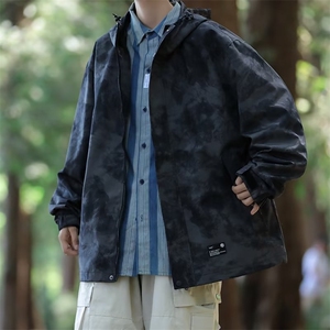 春秋季外套男迷彩硬壳冲锋衣夹克秋装男防水防风工装风衣登山服潮图片