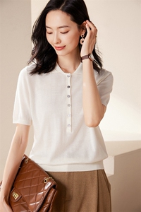 夏季新款Polo领精纺针织短袖女宽松纯色多扣T恤上衣图片
