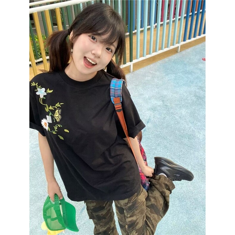 美式高街刺绣花卉短袖t恤女夏季2025新款宽松小众设计感半袖上衣,男装T恤,星座1210-1