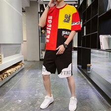 红色