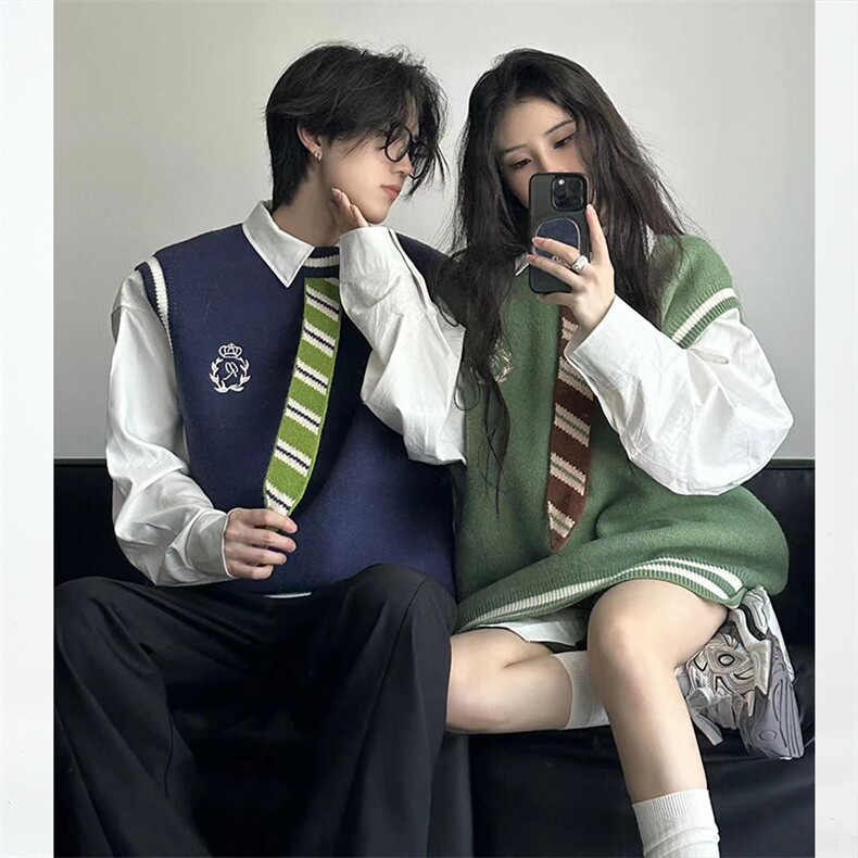 23M03-P60新款男女休闲学院风毛衫背心美式针织衫叠穿情侣背心,男装背心/马甲,电商B327