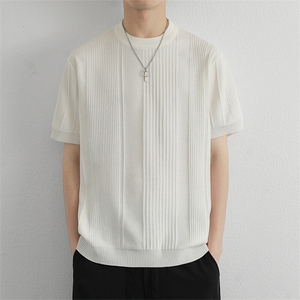 夏季绅士新品 细条纹设计感圆领针织T恤修身透气百搭休闲短袖冰丝图片