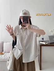2025年夏季衬衫短袖polo领简约百搭女，女装T恤，洛丽兰可