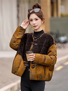 提花人丝皮毛羽绒一体高端时尚流行白鸭绒羽绒服复古风保暖款图片
