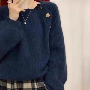斜门襟装饰单排扣子设计感毛衣女2024秋冬季图片