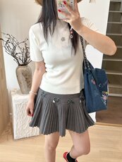 短袖t恤女款休闲时尚百搭洋气减龄显瘦上衣夏季，女装T恤，沐策羊绒