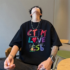 黑色