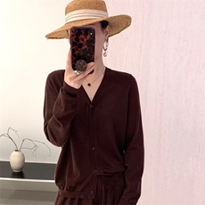 杨子纱100%超细羊毛V领开衫，女装针织衫/毛衣，优麦羊绒（原洪叶羊绒）