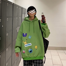 草绿色