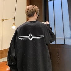 黑色