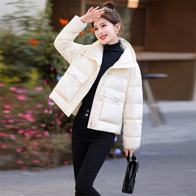 短款羽绒服女2024冬季新款小个子高端欧货洋气休闲红色立领面包服,女装羽绒服,兰菲阁