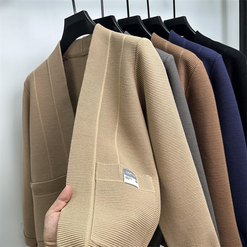 网图83894-P65毛衣开衫外套男秋季男士修身V领贴布口袋针织衫，男装针织衫/毛衣，电商D310B