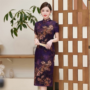 春夏季新款香云纱设计简约时尚大气中长款专柜品质真丝旗袍连衣裙图片