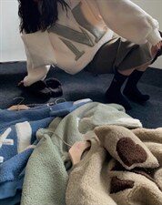 配包羊羔毛字母卫衣加绒，女装卫衣/绒衫，MJJ