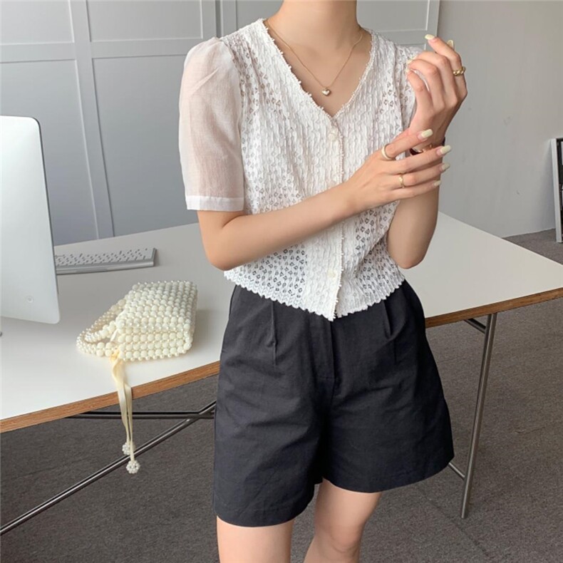 夏季新款镂空开衫上衣，女装，墨初