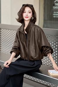 短款蛋白皮柔软皮衣2025春季新款女装时尚帅气炸街外套图片